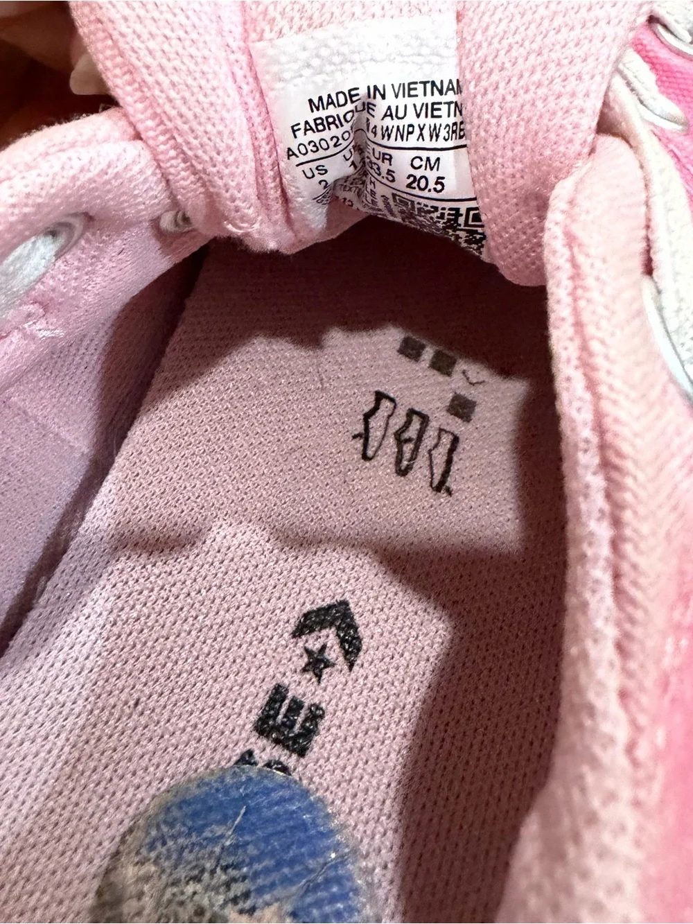 Converse Kids Pink Canvas Low-Top Sneakers with Lavender accent
